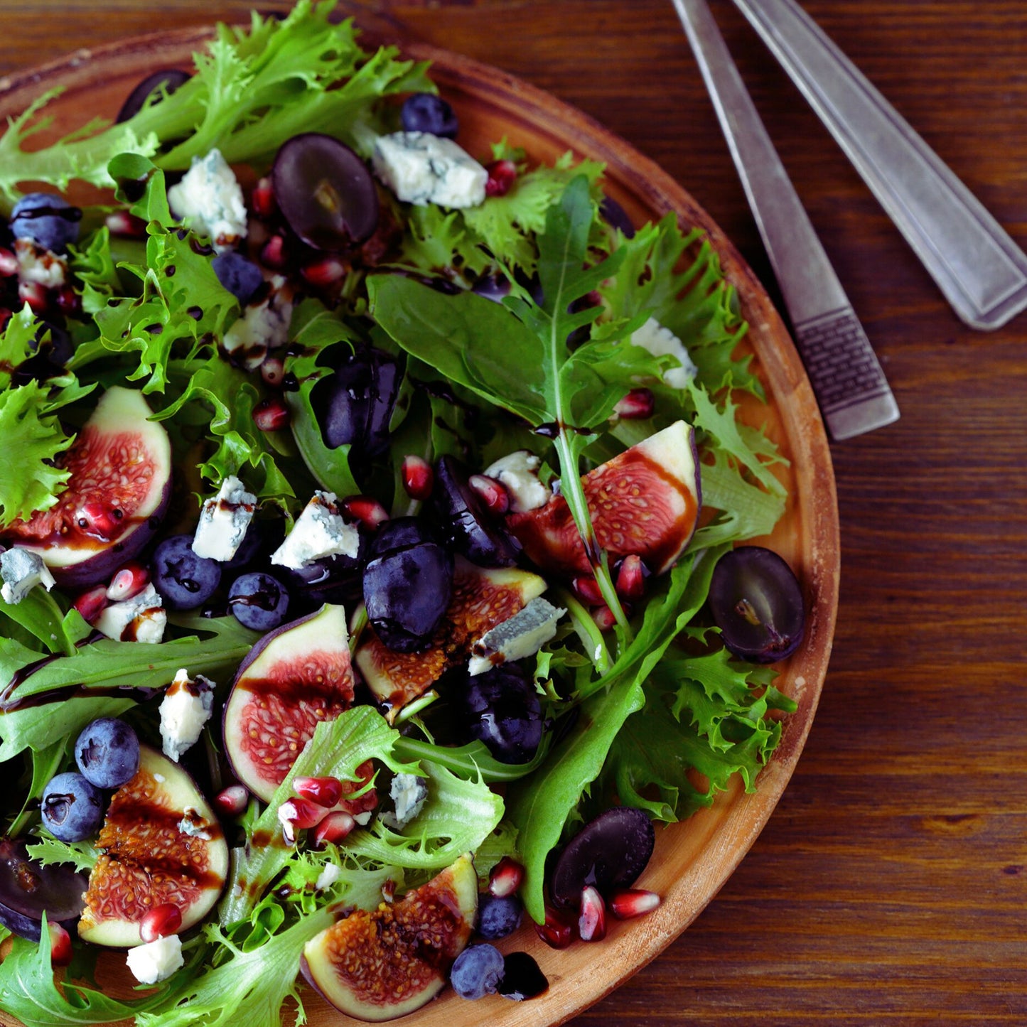 High Polyphenol Olive Oil on Salad
